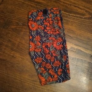 Girls Lularoe leggings